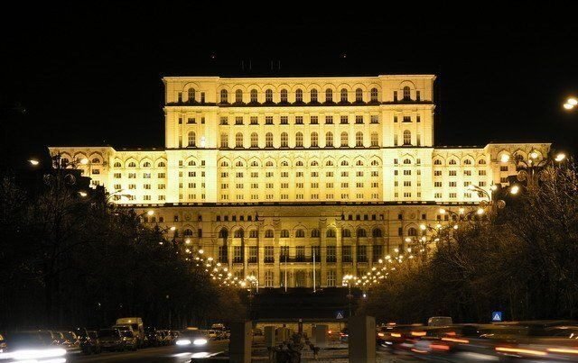 Bucharest 1 elribird-europe-bucharest-România-Constanta-Brasov-Sinaia-Cluj Napoca-Timisoara-Iași-Sibiu-Sighisoara -Oradea-